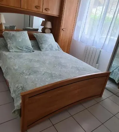 شقة Le Tamaya T2 En Rez De Jardin A 2 Pas D Belle De Toutes Commodites Et Centre Port